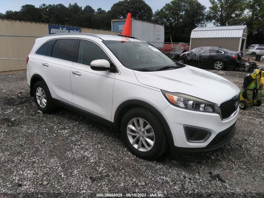 2016 KIA SORENTO LX - 5XYPG4A38GG016784