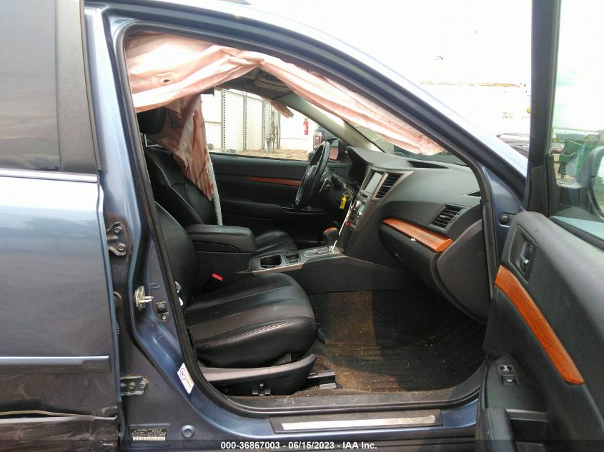 2013 SUBARU OUTBACK 2.5I LIMITED - 4S4BRBPC4D3244499