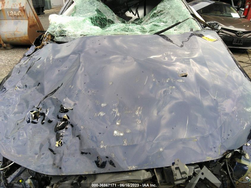 2020 TOYOTA RAV4 XLE - 2T3W1RFV8LC051391