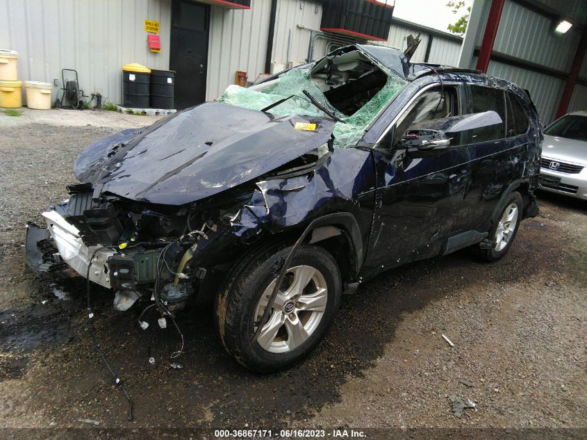 2020 TOYOTA RAV4 XLE - 2T3W1RFV8LC051391