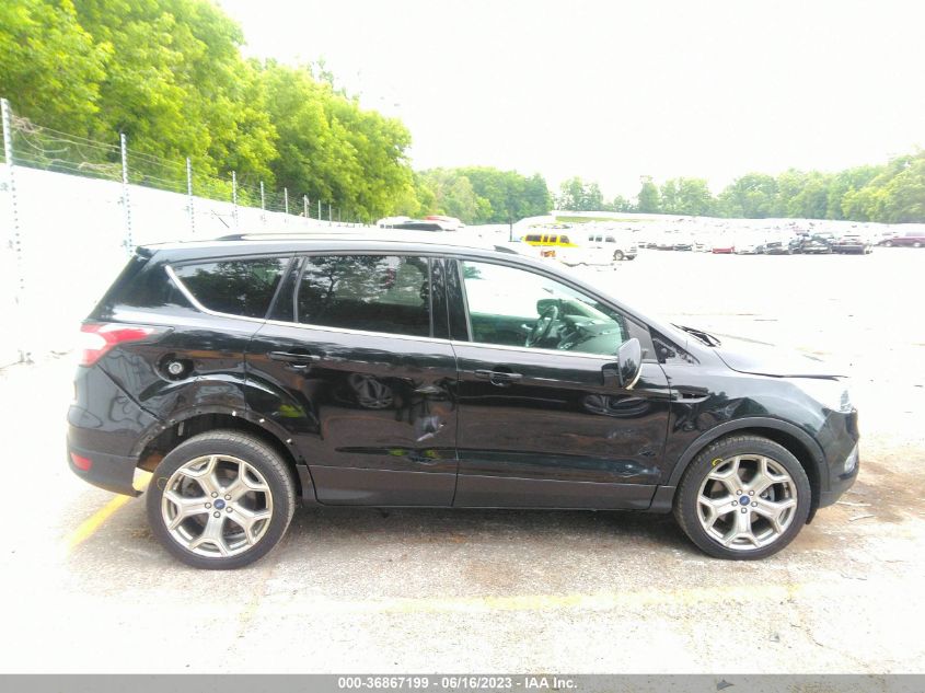 2017 FORD ESCAPE TITANIUM - 1FMCU9J99HUA38118