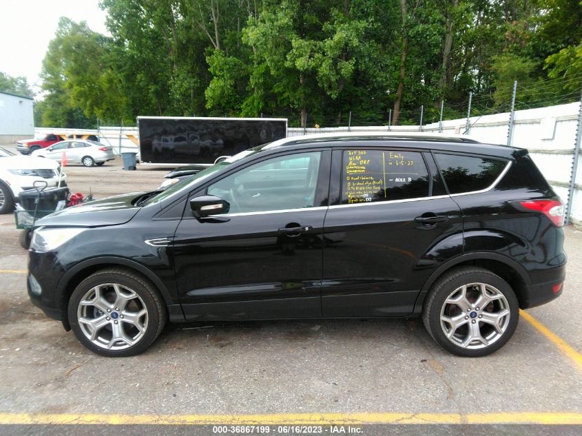 2017 FORD ESCAPE TITANIUM - 1FMCU9J99HUA38118