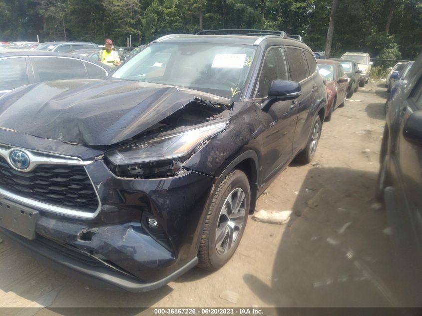 2021 TOYOTA HIGHLANDER HYBRID XLE - 5TDGBRCH8MS515071