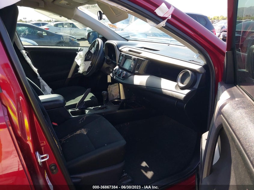 VIN 2T3ZFREV6JW507951 2018 TOYOTA RAV4 LE