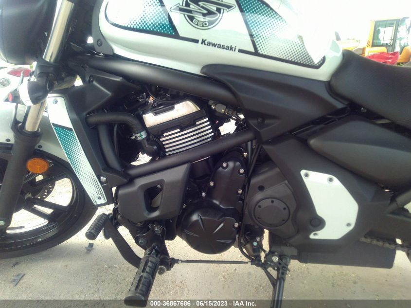 2022 KAWASAKI EN650 C - JKAENEC10NDA05785