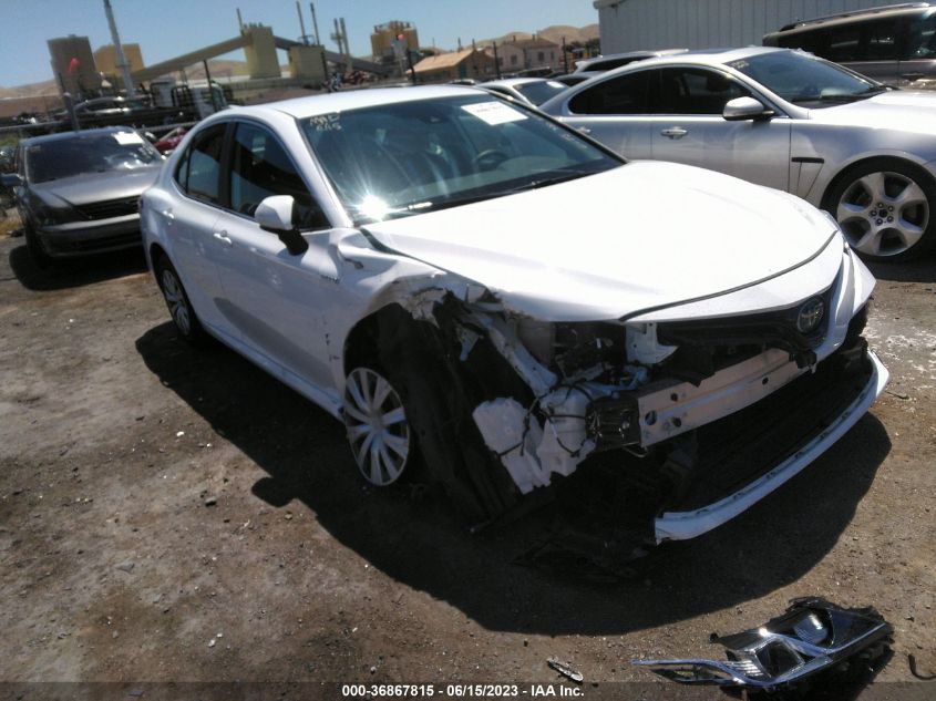 2020 TOYOTA CAMRY HYBRID LE - 4T1C31AK3LU537528