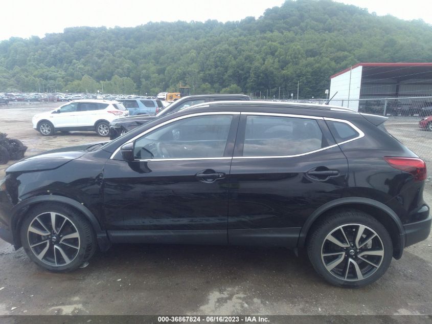 2018 NISSAN ROGUE SPORT SL - JN1BJ1CR3JW259864