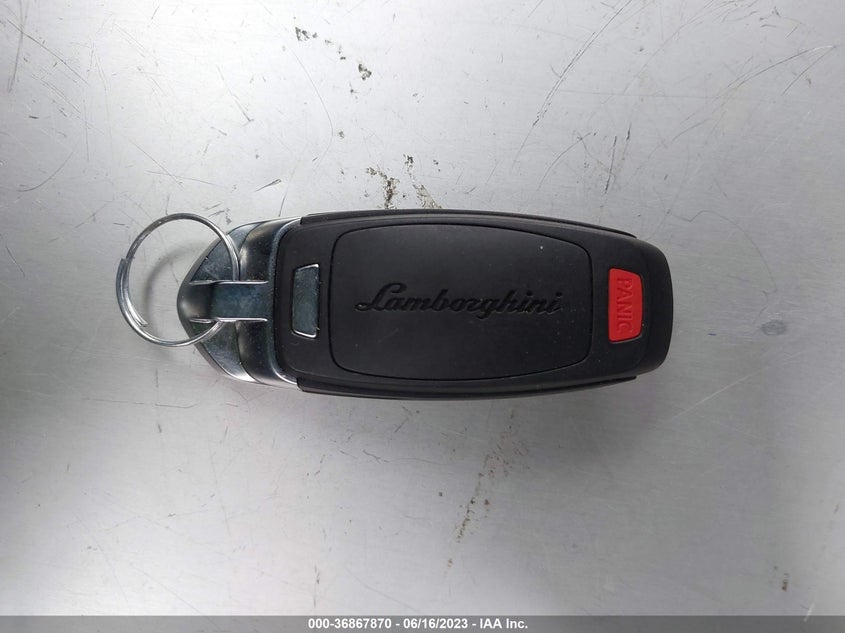 VIN ZPBUA1ZL8LLA10417 2020 LAMBORGHINI URUS