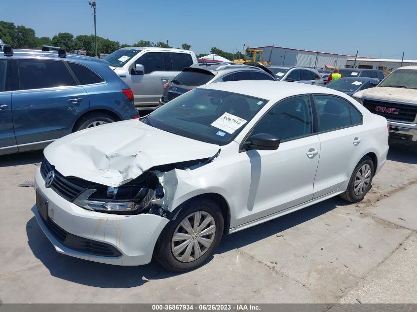 2014 VOLKSWAGEN JETTA SEDAN S - 3VW2K7AJ2EM323096