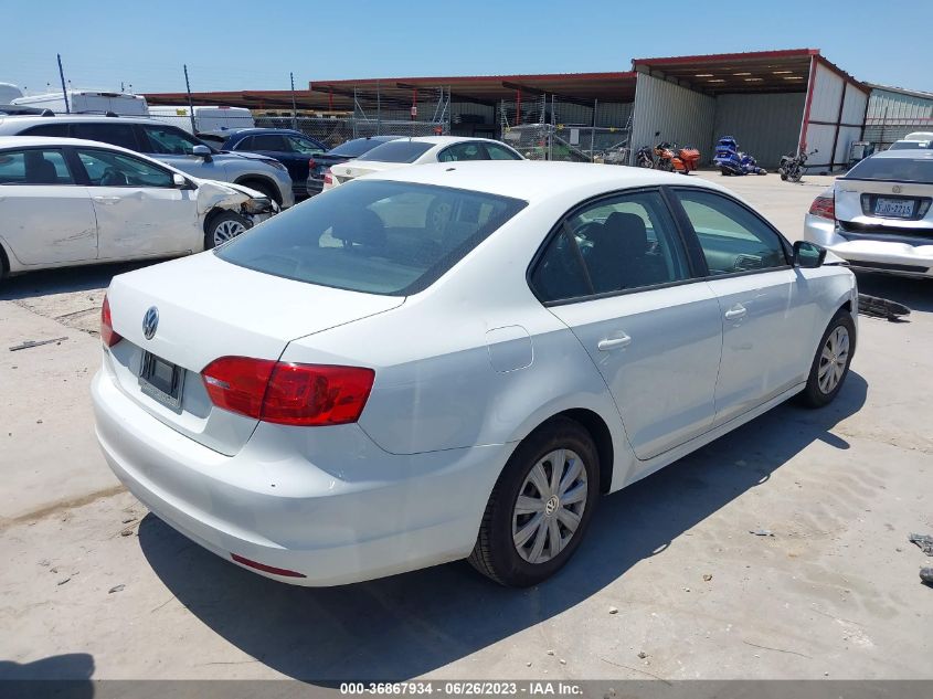 2014 VOLKSWAGEN JETTA SEDAN S - 3VW2K7AJ2EM323096