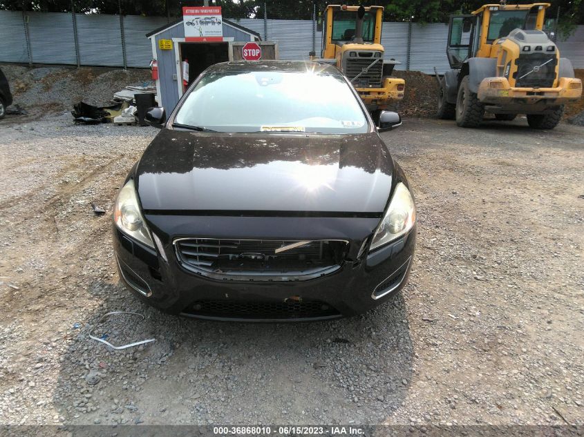 2013 VOLVO S60 T5 - YV1612FH8D2199108