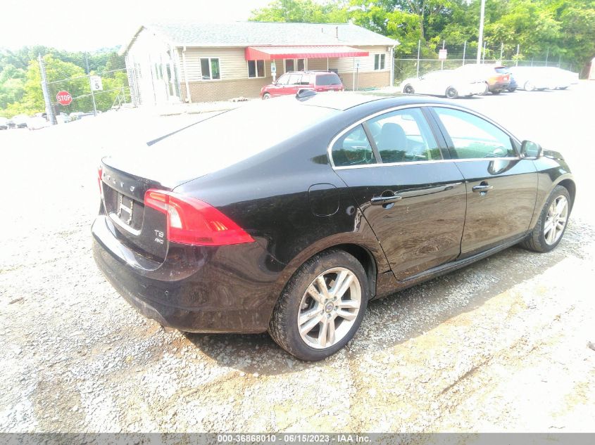 2013 VOLVO S60 T5 - YV1612FH8D2199108