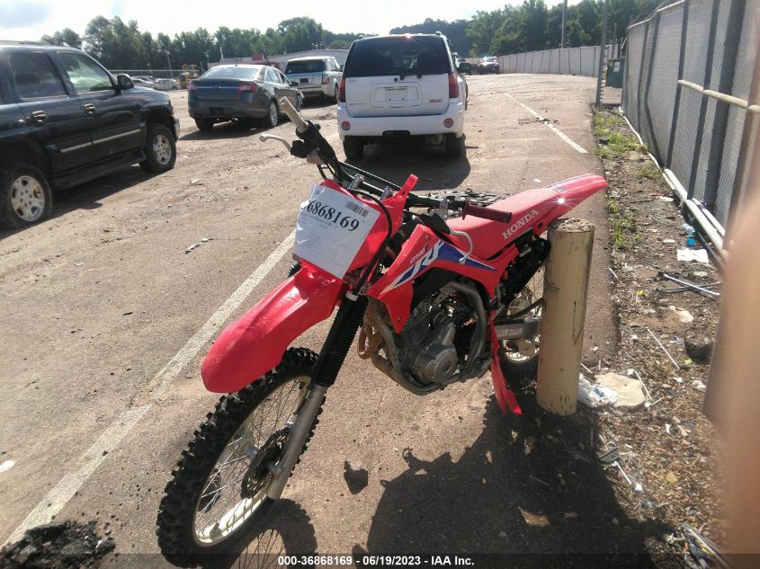 2023 HONDA CRF250 F - 9C2ME1344PR402465
