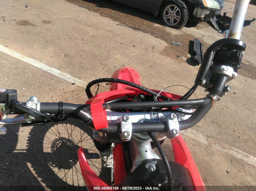 2023 HONDA CRF250 F - 9C2ME1344PR402465