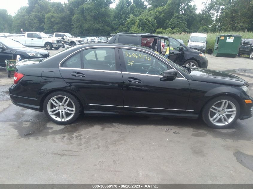 2013 MERCEDES-BENZ C-CLASS C 250 - WDDGF4HB0DA824872