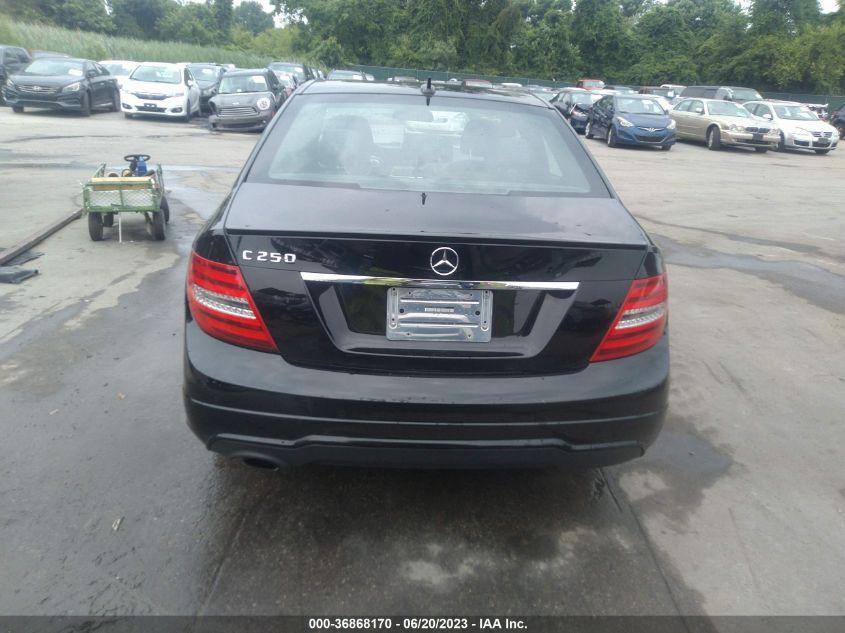 2013 MERCEDES-BENZ C-CLASS C 250 - WDDGF4HB0DA824872