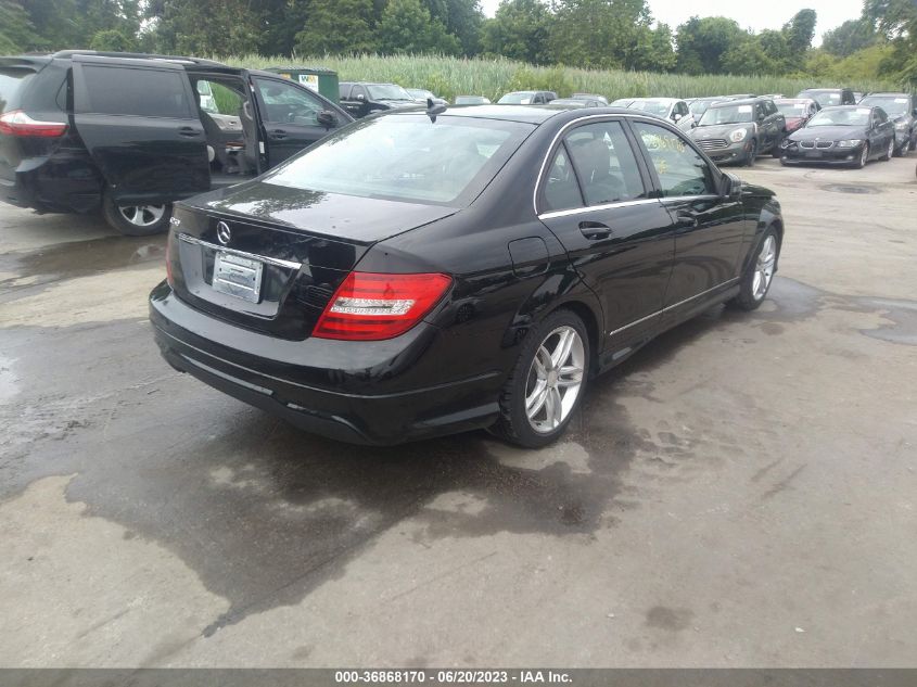 2013 MERCEDES-BENZ C-CLASS C 250 - WDDGF4HB0DA824872
