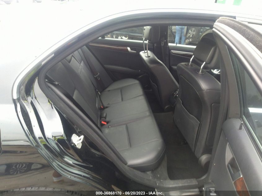 2013 MERCEDES-BENZ C-CLASS C 250 - WDDGF4HB0DA824872