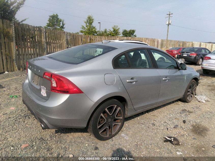2017 VOLVO S60 DYNAMIC - YV140MTL4H2437234