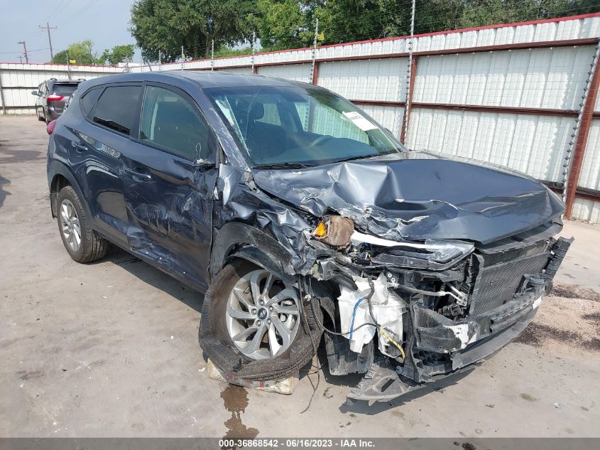 2017 HYUNDAI TUCSON SE - KM8J23A49HU575831