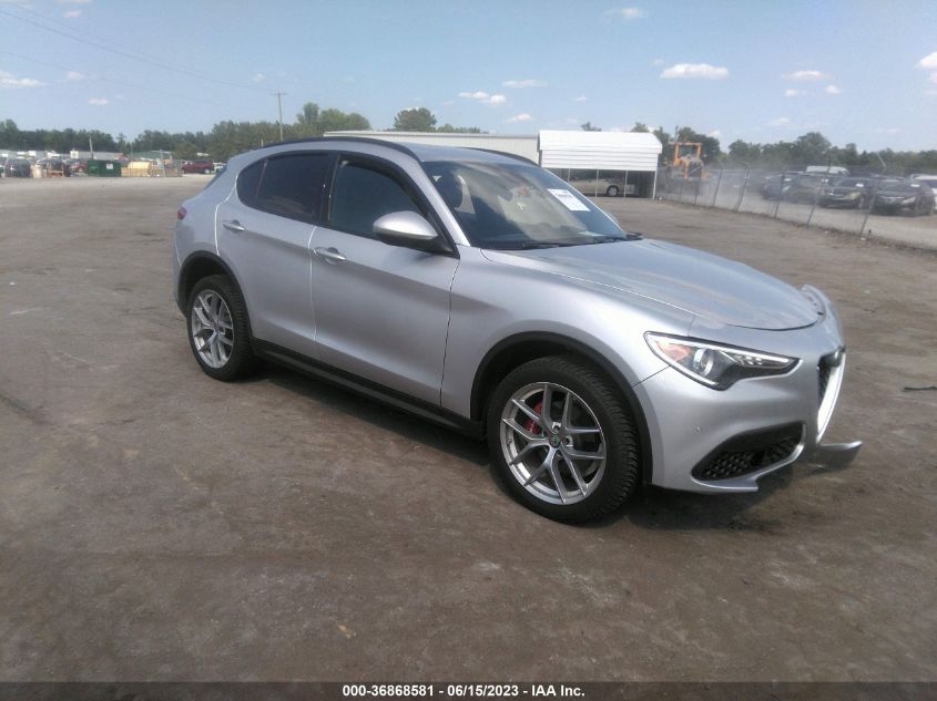 2018 ALFA ROMEO STELVIO TI SPORT - ZASFAKNN8J7C03693