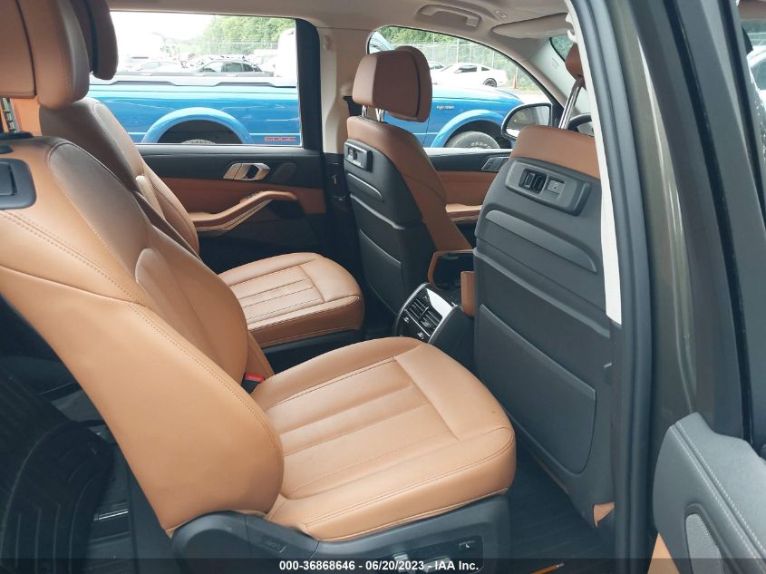 2021 BMW X7 XDRIVE40I - 5UXCW2C04M9E36422