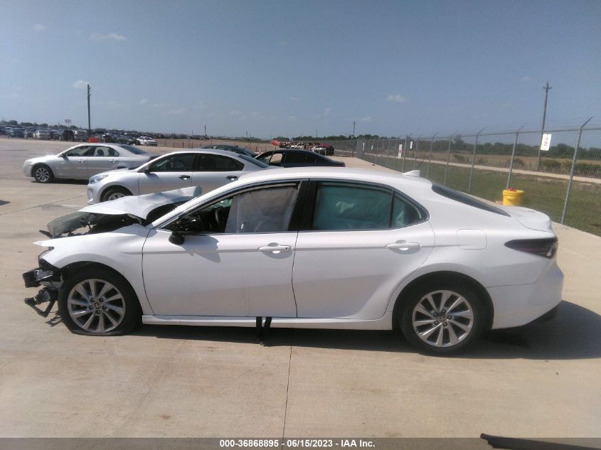 2021 TOYOTA CAMRY LE - 4T1C11AK2MU470735