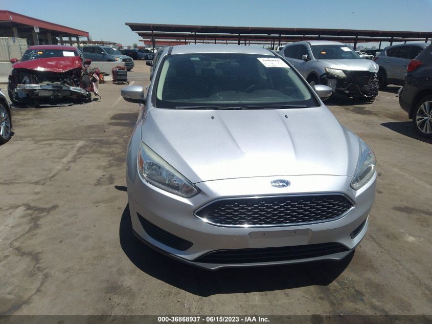 2015 FORD FOCUS SE - 1FADP3F20FL243070