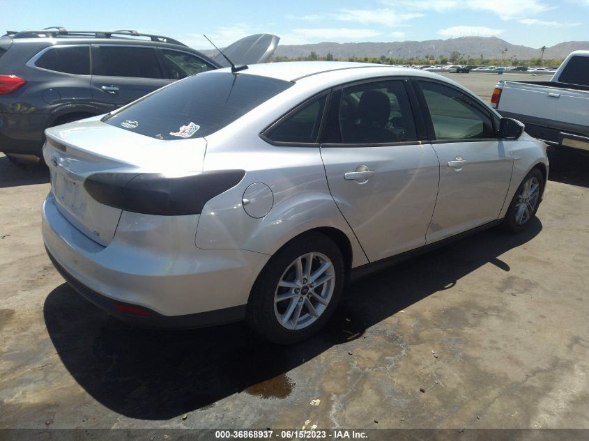 2015 FORD FOCUS SE - 1FADP3F20FL243070