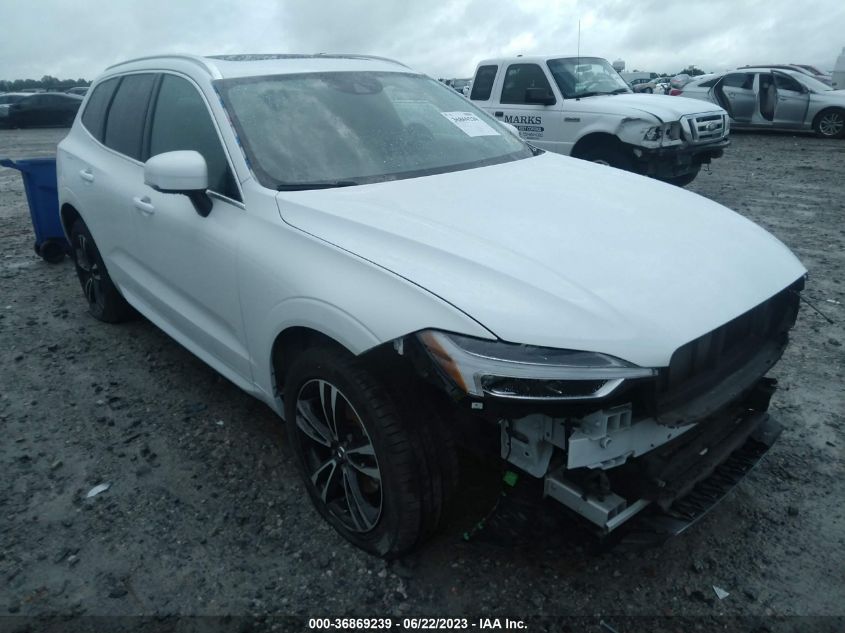LYV102RK5KB200771 VOLVO XC60 MOMENTUM 2019