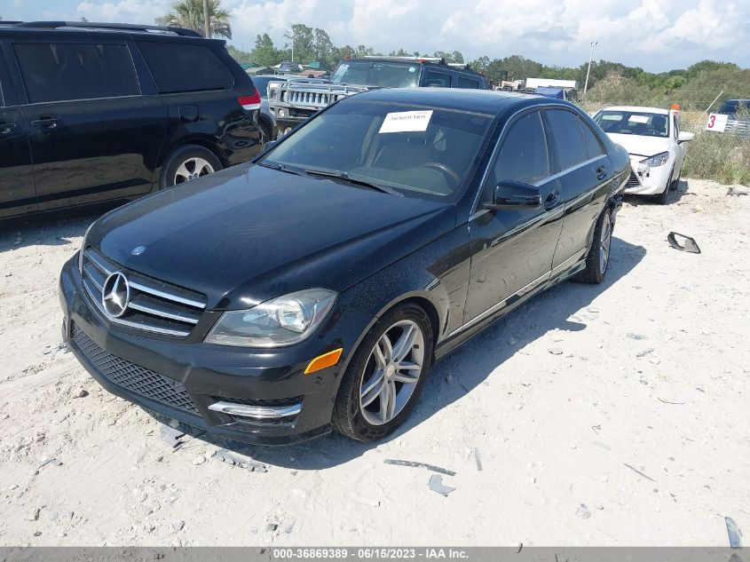 2014 MERCEDES-BENZ C-CLASS C 250 - WDDGF4HB4EG236679