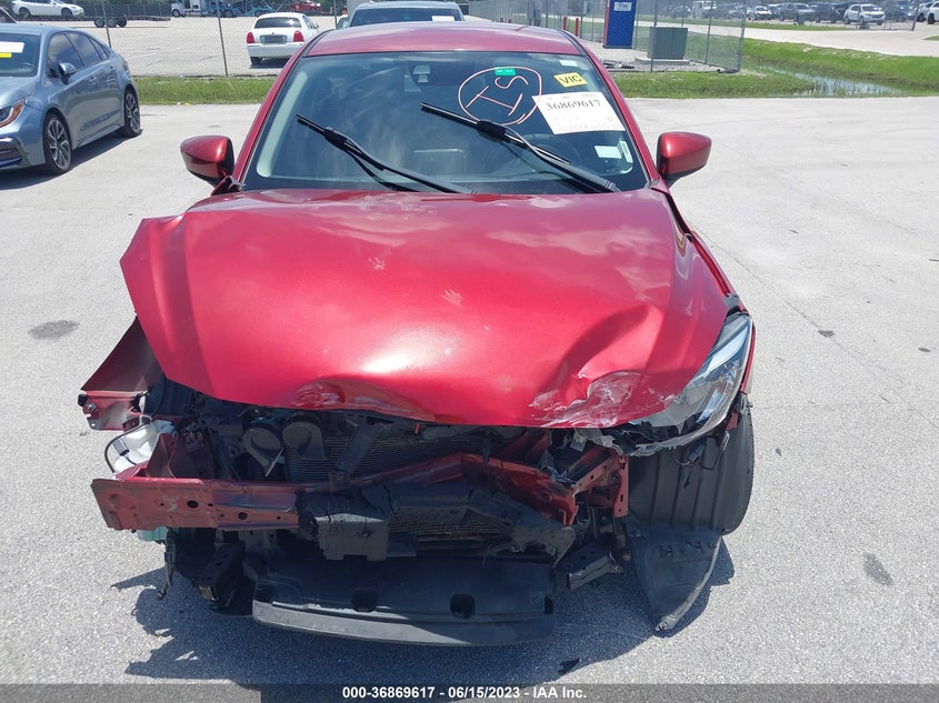 VIN 3MYDLBYV4JY315137 2018 TOYOTA YARIS IA