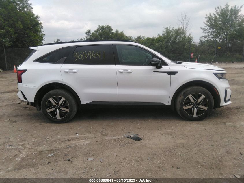 2022 KIA SORENTO EX - 5XYRH4LF1NG141149