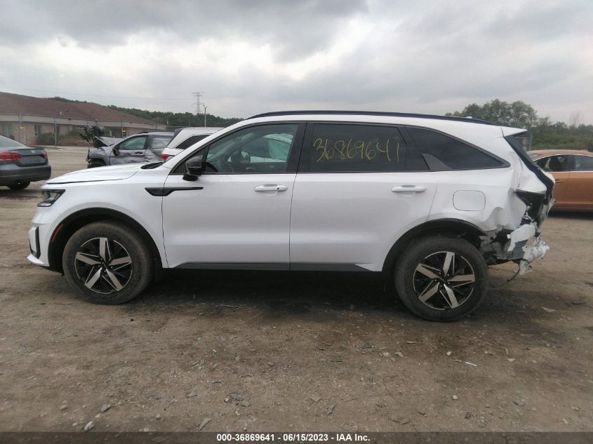 2022 KIA SORENTO EX - 5XYRH4LF1NG141149