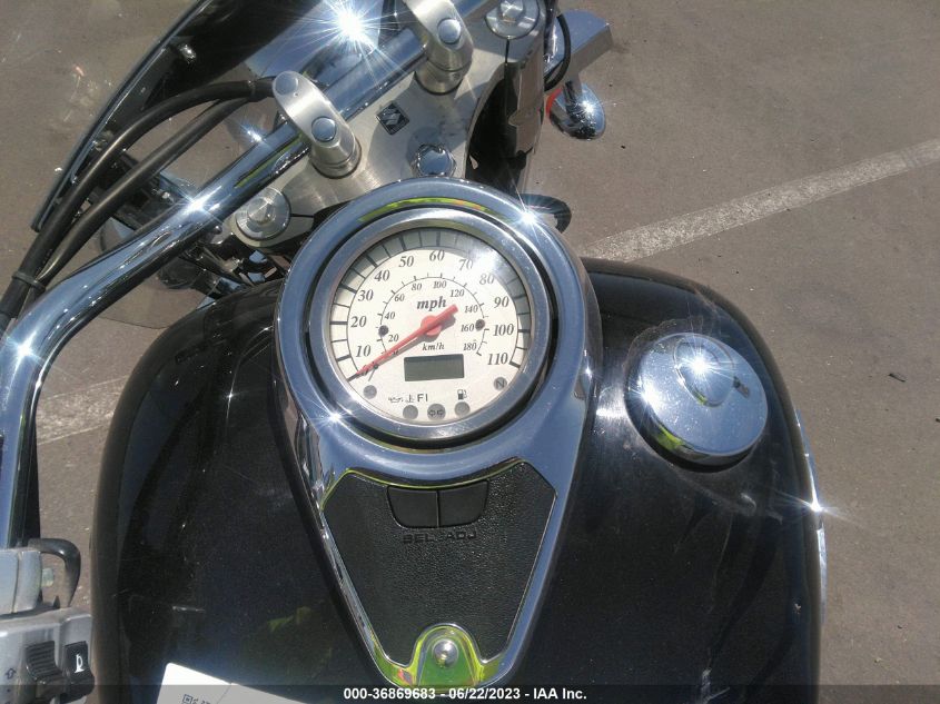 2005 SUZUKI C50 JS1VS55A352106782