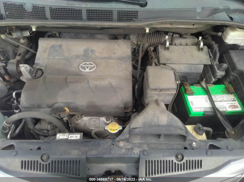 2014 TOYOTA SIENNA XLE - 5TDYK3DC5ES418514