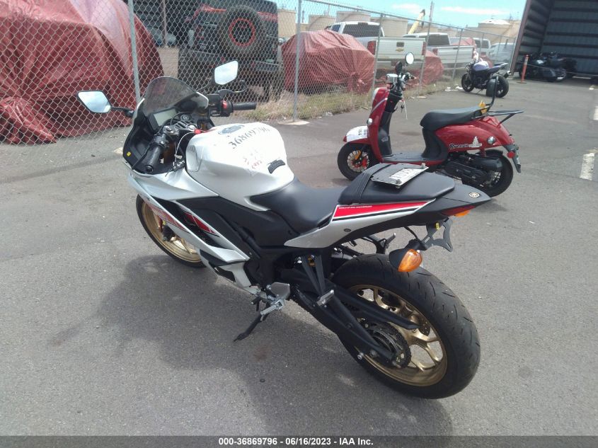 2022 YAMAHA YZFR3 A MH3RH18Y4NK009068
