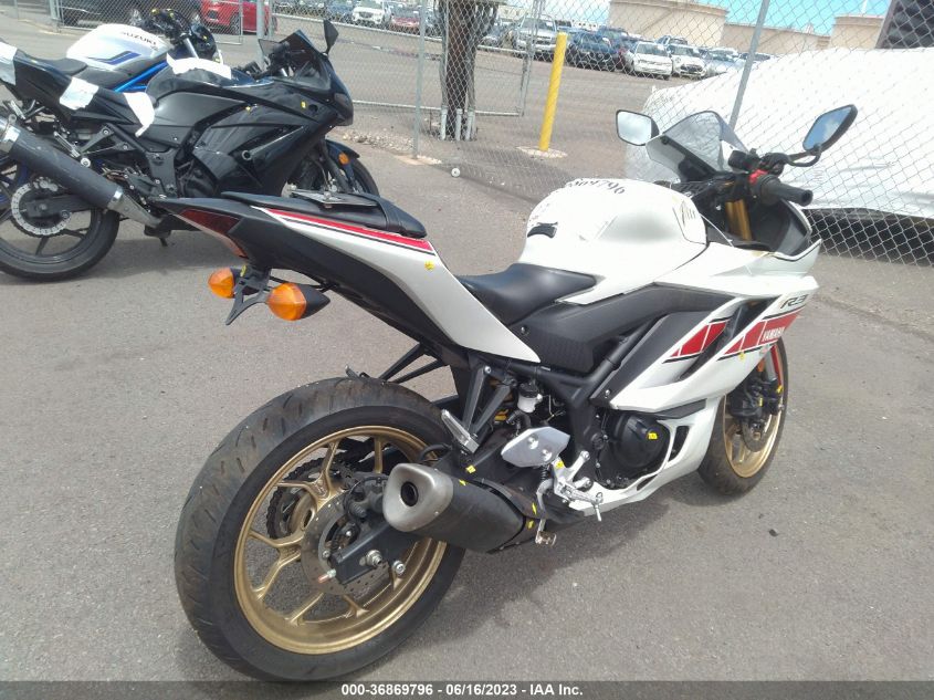 2022 YAMAHA YZFR3 A MH3RH18Y4NK009068