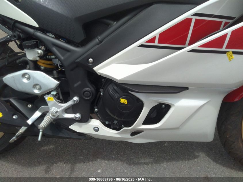 2022 YAMAHA YZFR3 A MH3RH18Y4NK009068