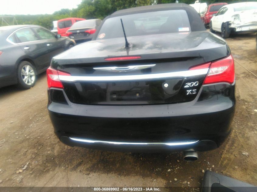 2013 CHRYSLER 200 TOURING - 1C3BCBEB0DN511579