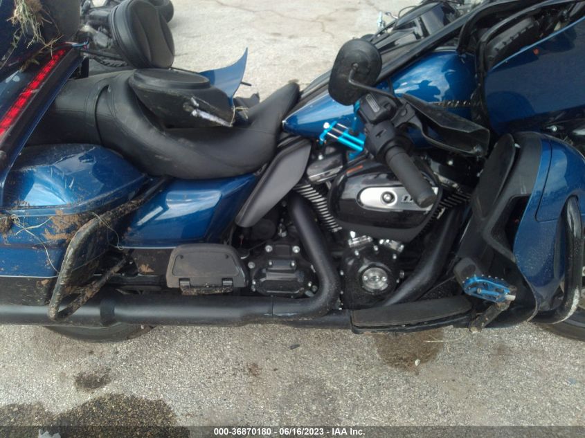 2022 HARLEY-DAVIDSON FLTRK - 1HD1KZF16NB638220