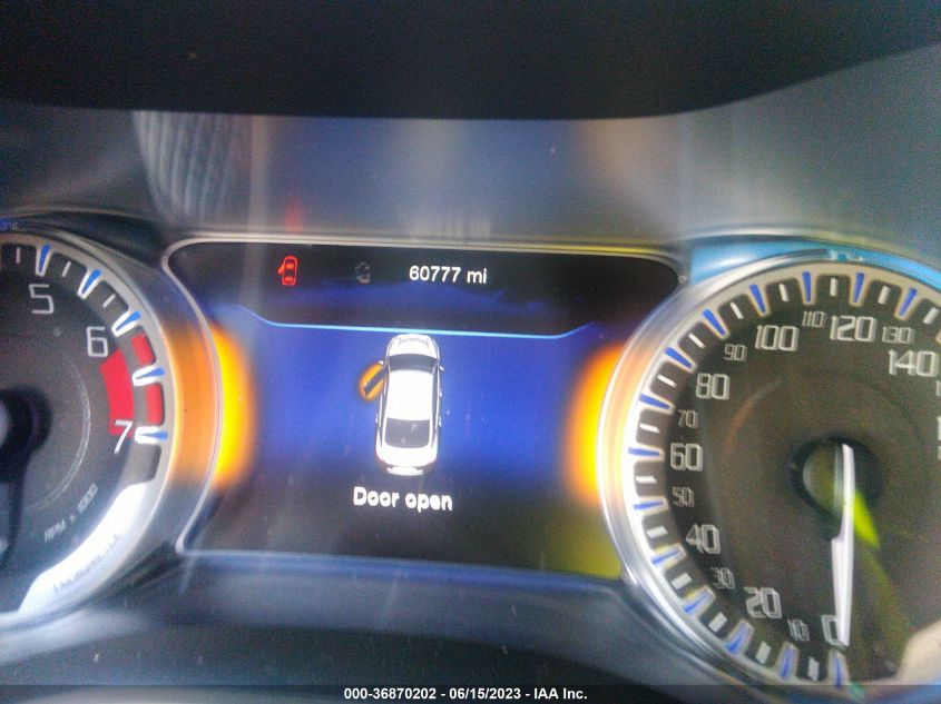 2016 CHRYSLER 200 C - 1C3CCCCG9GN180790