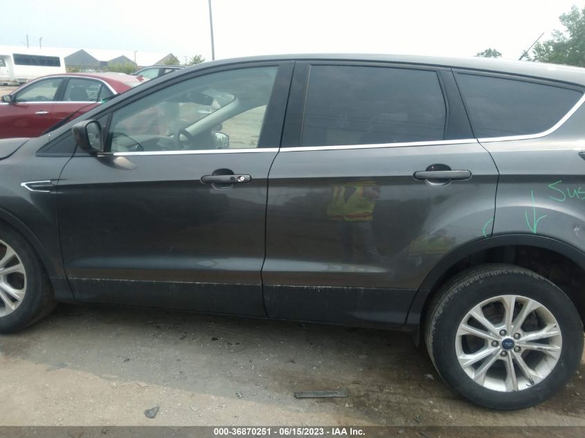 2019 FORD ESCAPE SE - 1FMCU9GD6KUA17018