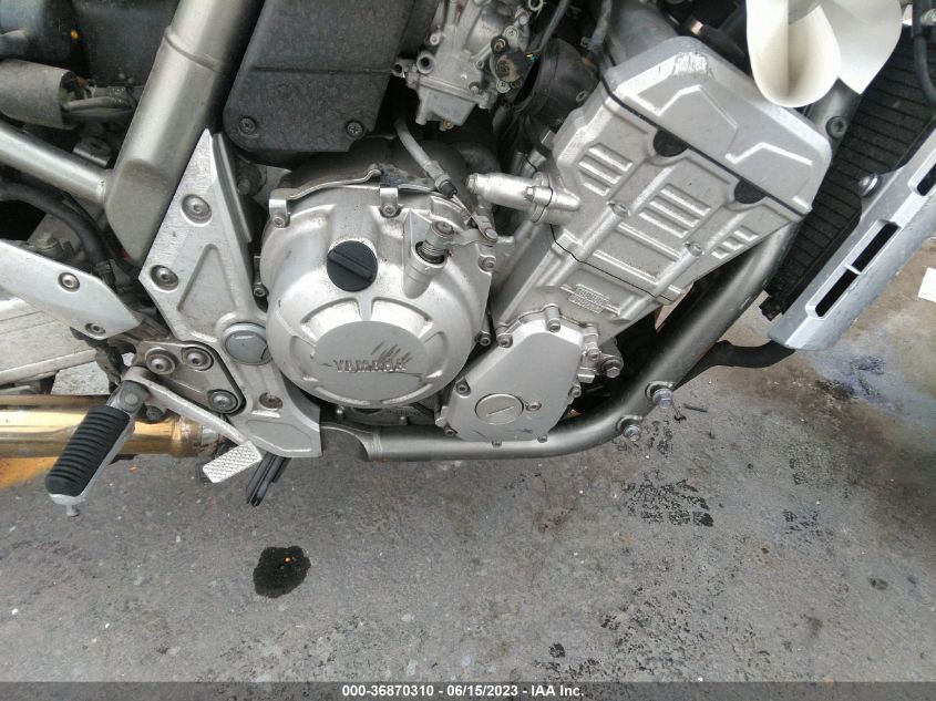 2001 YAMAHA FZS10 JYARN07E31A000933