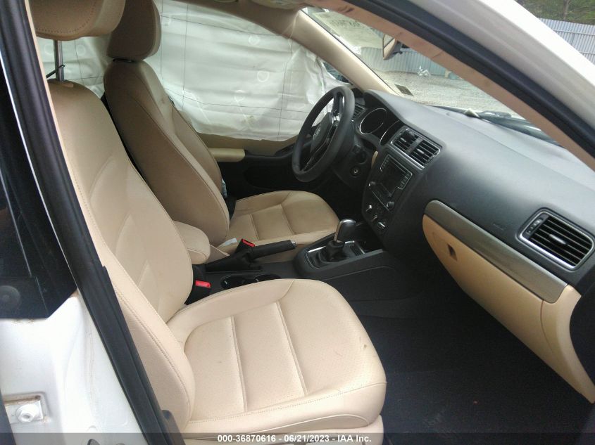 2018 VOLKSWAGEN JETTA 1.4T - 3VWDB7AJ7JM226074