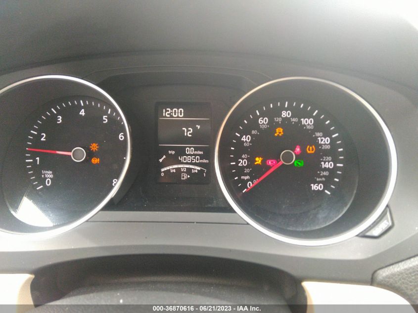 2018 VOLKSWAGEN JETTA 1.4T - 3VWDB7AJ7JM226074