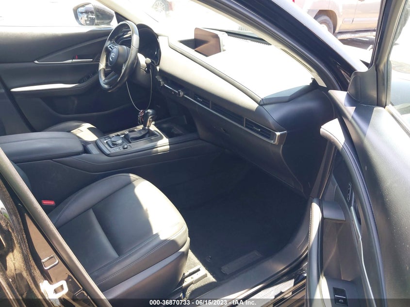 VIN 3MVDMBBLXMM239064 2021 MAZDA CX-30 SELECT