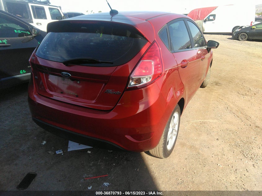 VIN 3FADP4EJ3KM112383 2019 FORD FIESTA SE