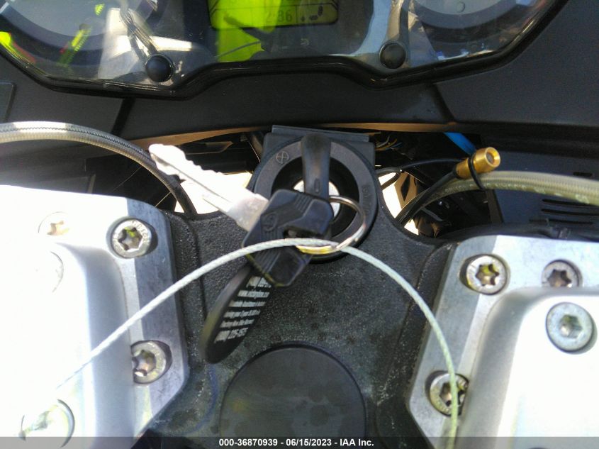 2009 BMW R1200 RT - WB10388029ZT14488