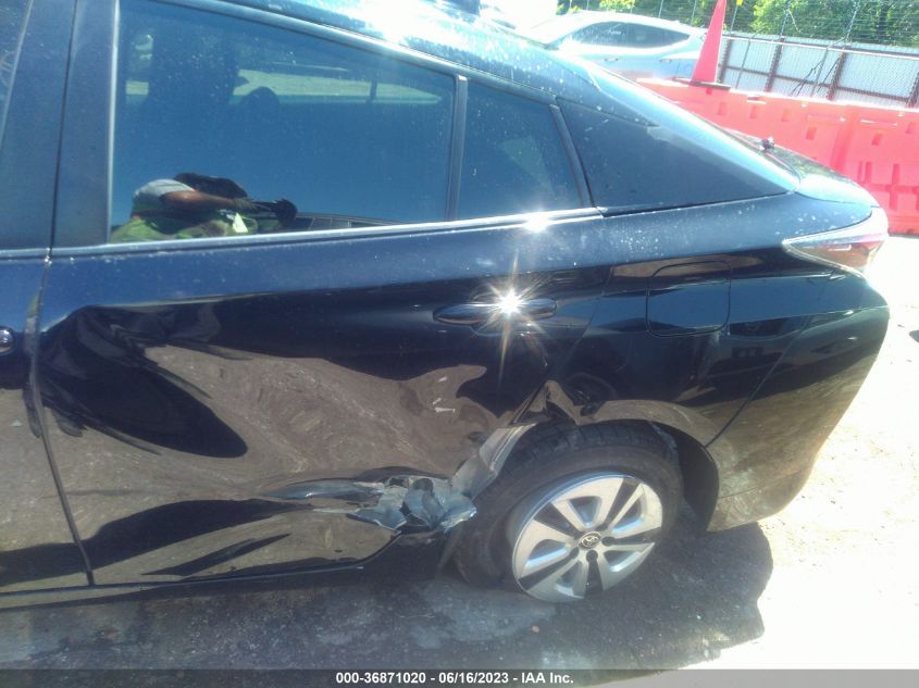 2016 TOYOTA PRIUS FOUR - JTDKARFU2G3016780